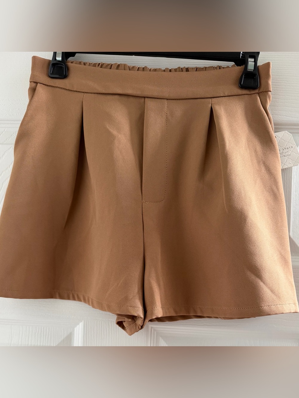 NWT Altar'd State High-Waisted Pleated Dress Shorts - Tan/Camel - Size Small